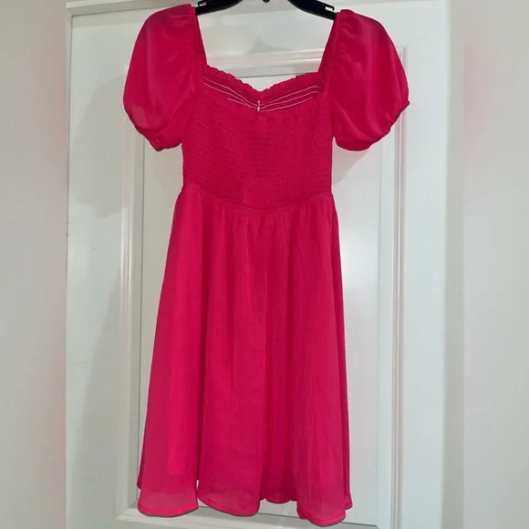 Byinns Women's Sweetheart Neckline, Smocked, Puff Short Sleeve Drawstring Dress - Picture 5 of 6